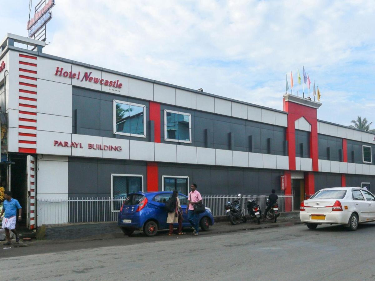 Hotel Newcastle Wadakkanchery Eksteriør billede